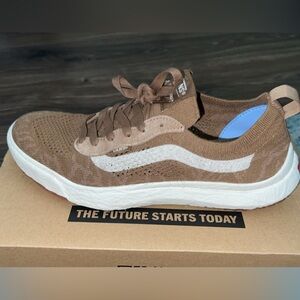 Vans Ultrarange VR3
